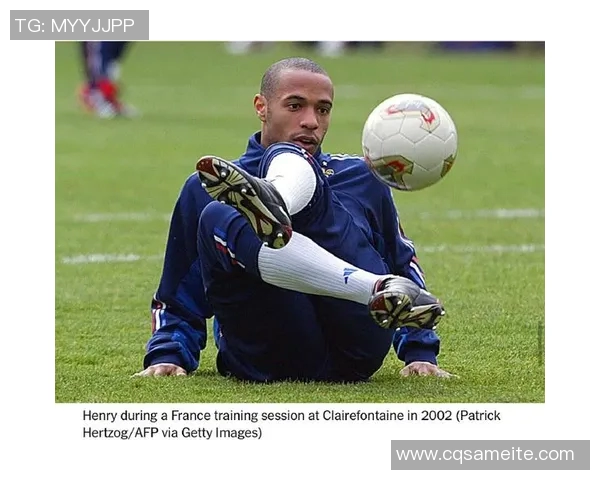 足球明星姆巴佩的传奇之路与未来展望解析